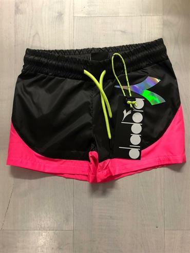 SHORTS DIADORA 022819 NERO/FUCSIA