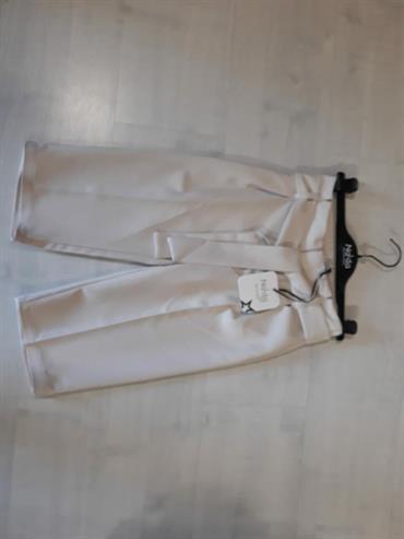 PANTALONE BEIGE CON CINTA NAPA049